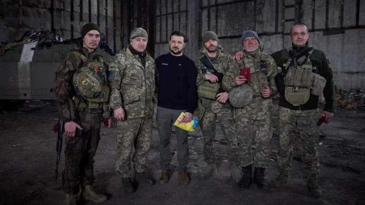 Volodymyr Zelenskyy thanked soldiers for protecting Ukraine's sovereignty. Photo: DW